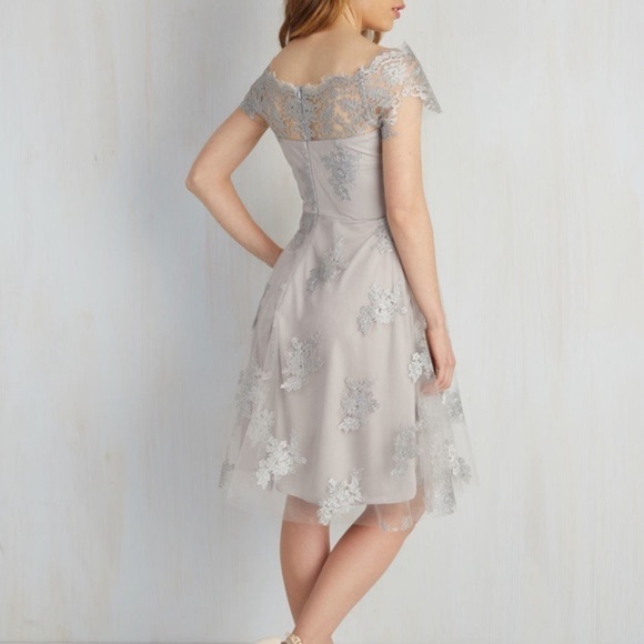 Modcloth "Gussied Up, Up, and Away" Dress Sz 0 NWT by Eva Franco - Picture 3 of 11